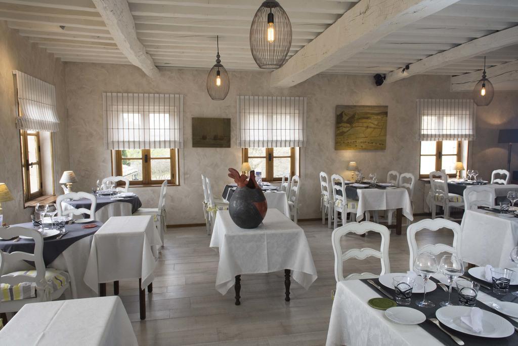 Logis Hotel Les Hospitaliers Le Poet-Laval Luaran gambar